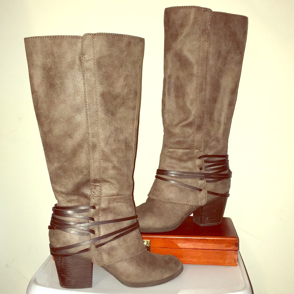 Lexis Boot